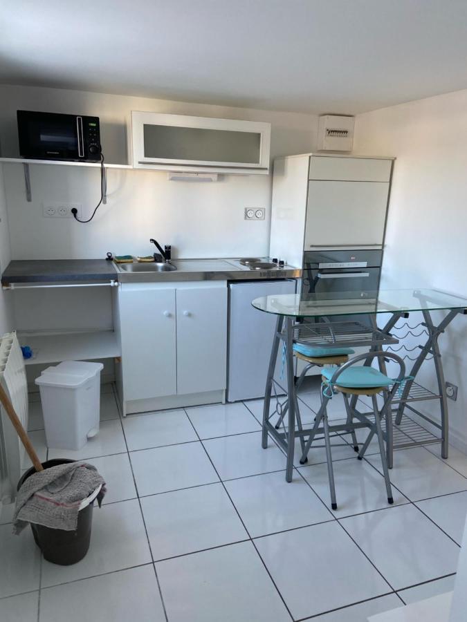 Bel Appartement Chez Particulier Calme Et Piscine Royan Ngoại thất bức ảnh